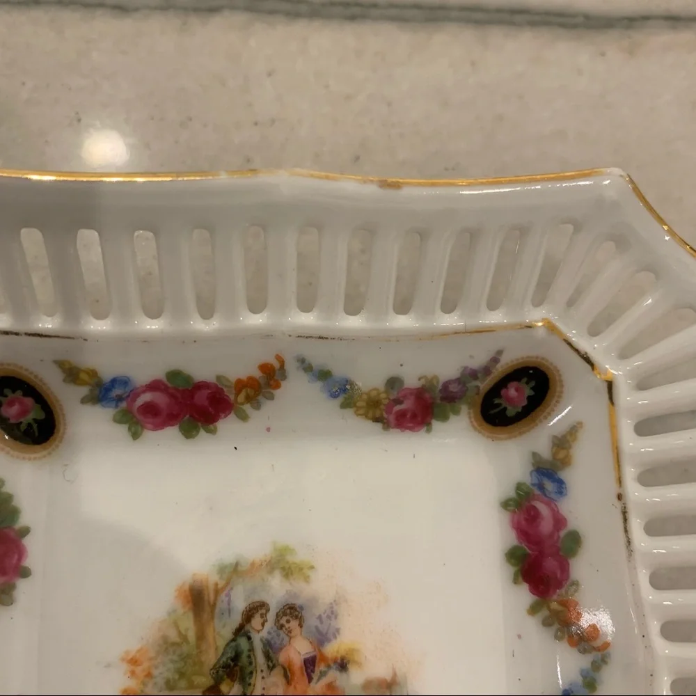 Vintage Trinket Dish - Picture 3 of 7